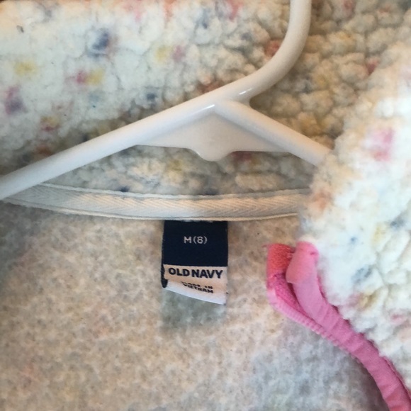 Girls Old Navy Full Zip Fleece. - Picture 2 of 4